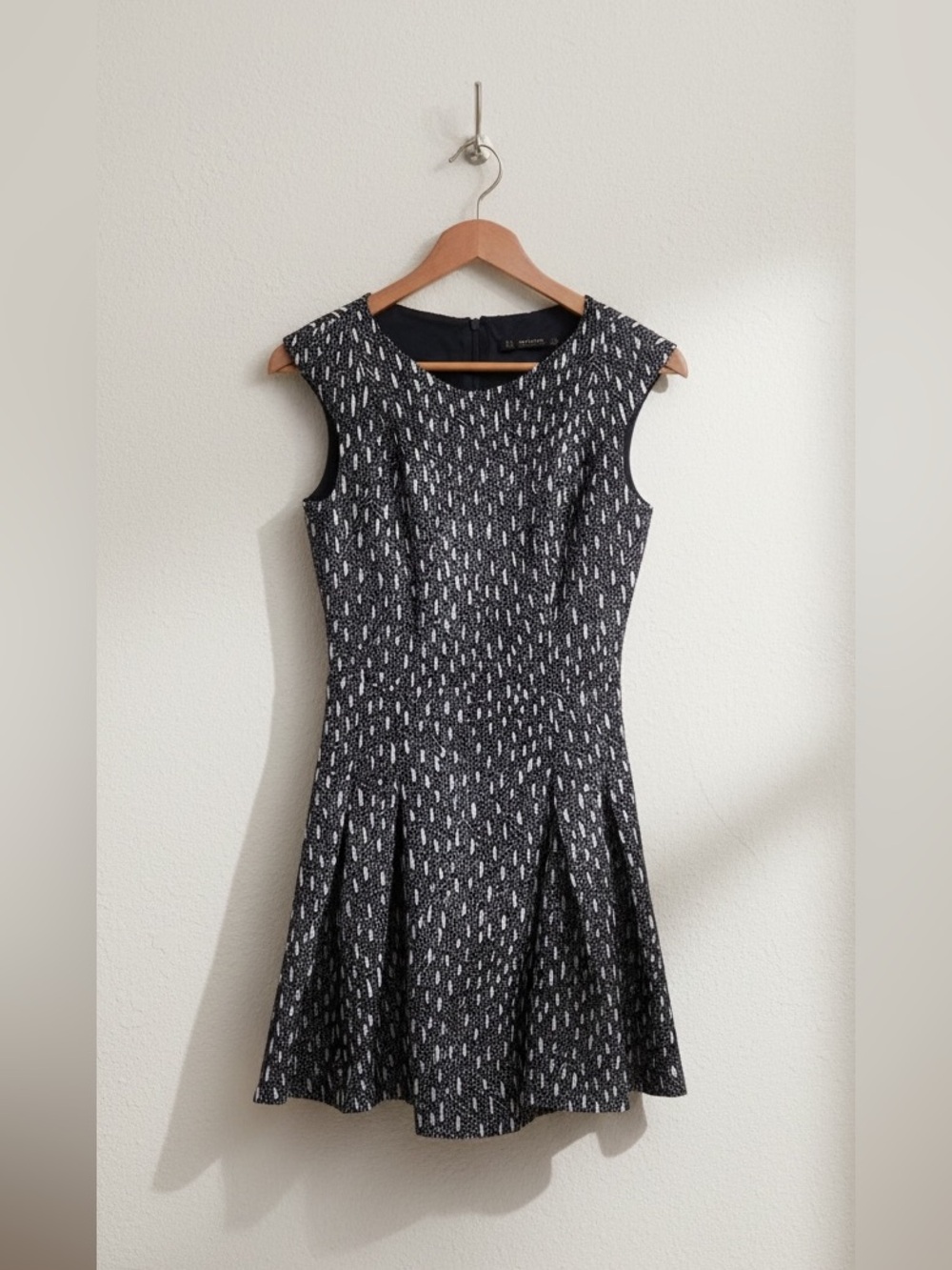 Zara Basic Jacquard Skater Navy & White Mini Dress Size S
